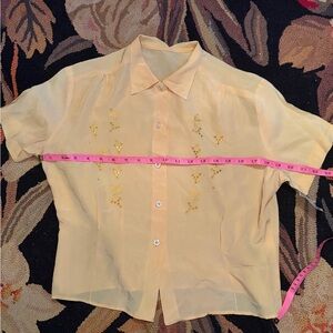 Yellow  1950’s Floral Embroidered Blouse
